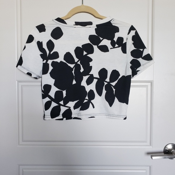 Forever 21 Crop Top - Picture 2 of 2